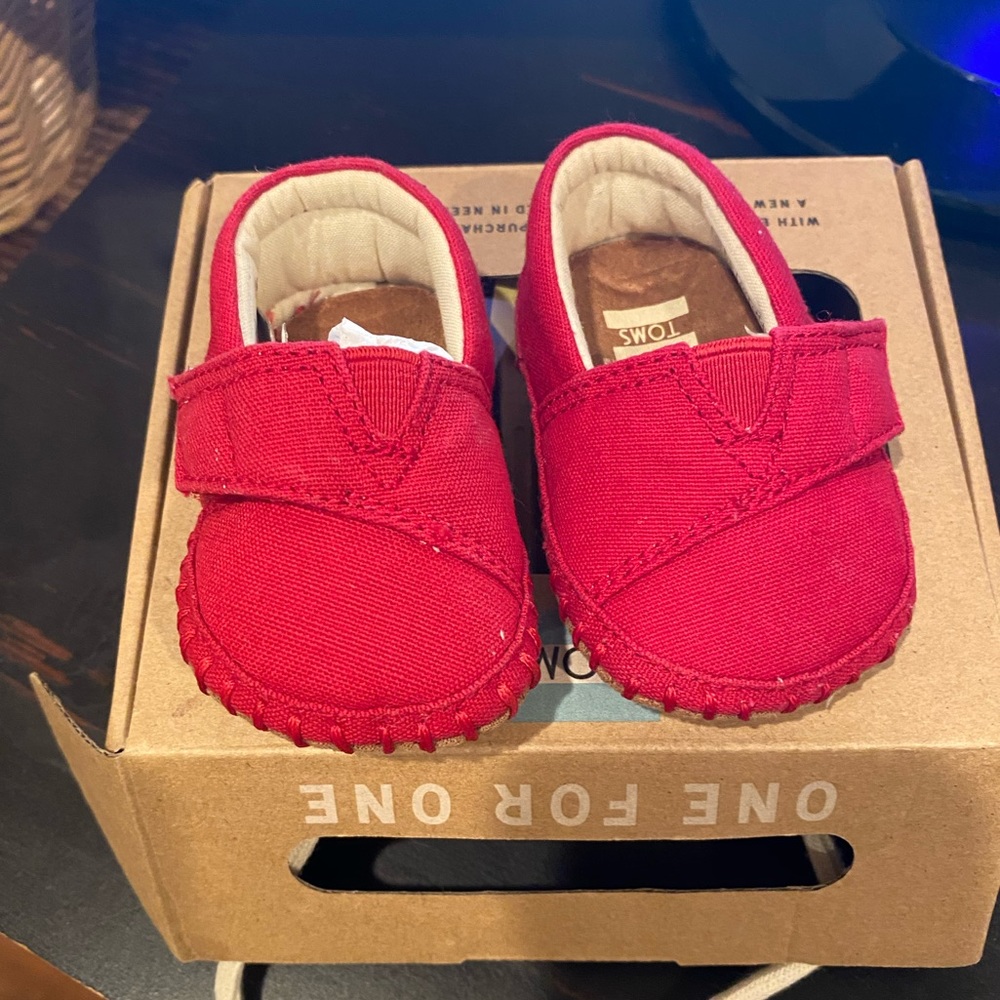 Baby TOMS